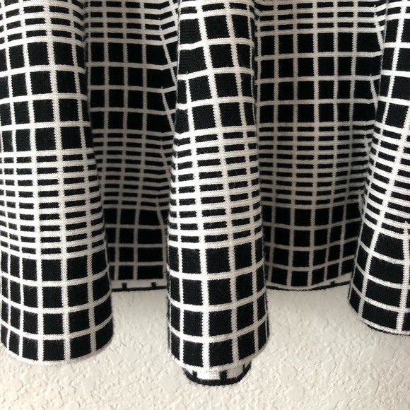 Blue Pepper Black and White Skirt - Picture 5 of 6